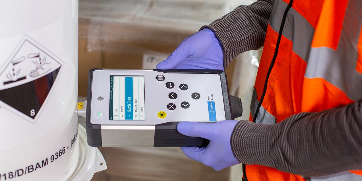 Agilent Vaya handheld Raman spectrometer
