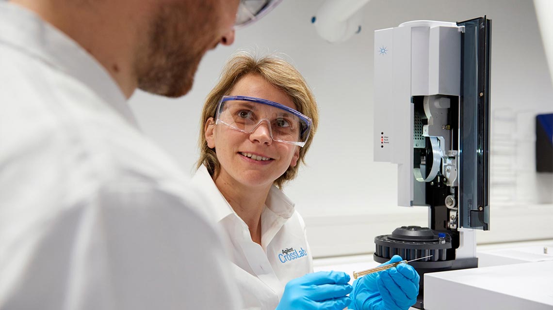 GC instrument in a lab