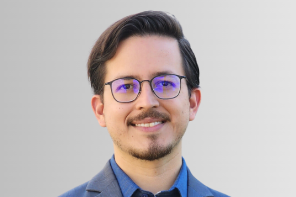 Dr. Alfredo de Jesús Manzano García