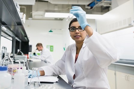 Biopharma CDx Services Lab