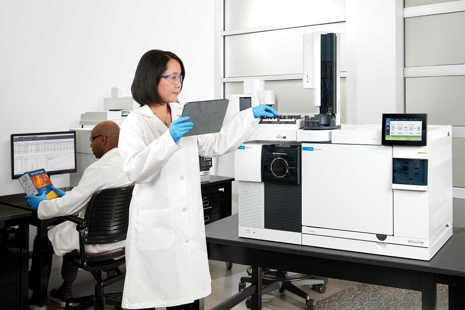 GC instruments in a lab